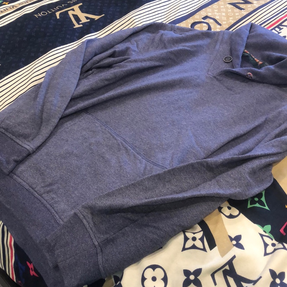 Perry Ellis sweater - Picture 2 of 6